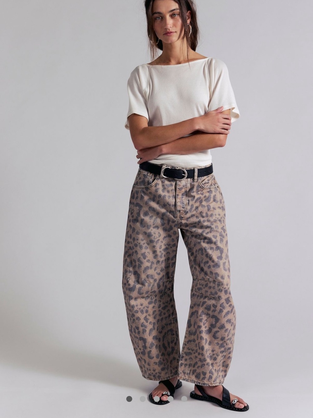We The Free Leopard good luck barrel Jean in brown sugar size 29 short